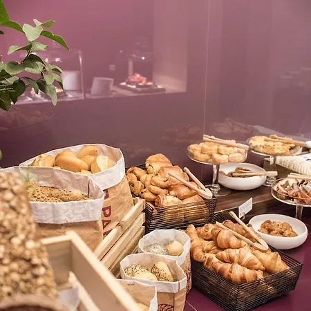 Отель Radisson Blu 4*