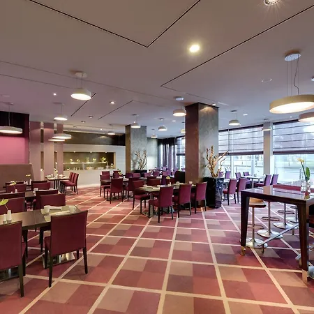 Отель Radisson Blu