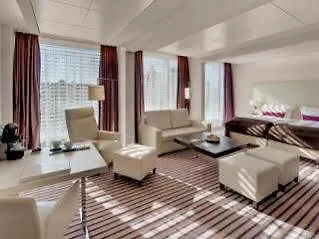 Отель Radisson Blu